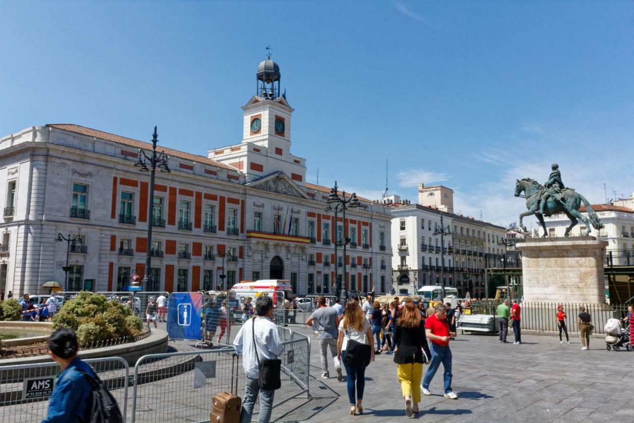 Arenal Suites Puerta Del Sol Madrid Buitenkant foto